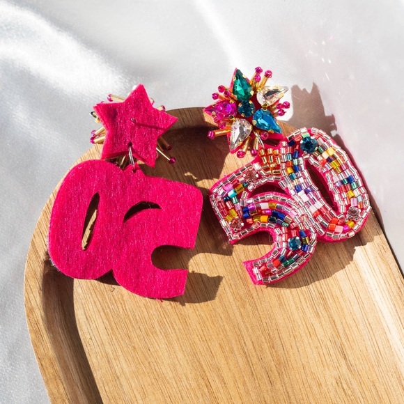 ✨HOST PICK!✨Bellini Pink Beaded Birthday Earrings - Picture 3 of 4